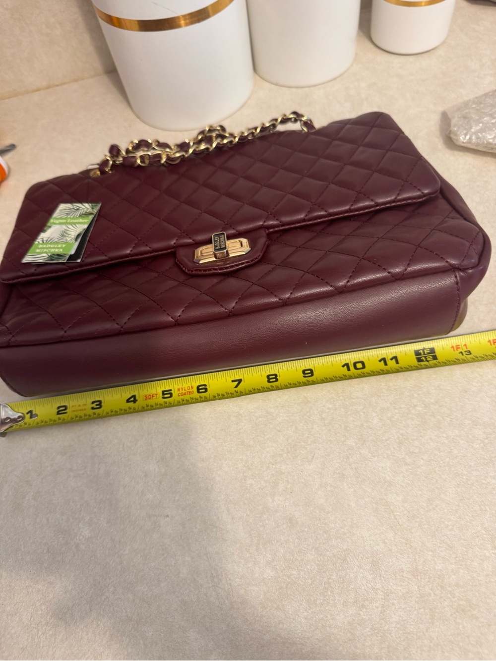 NWT Bagley Mischka Burgundy Quilted Chain Shoulder Bag Luggage Pass Through $179 - Picture 6 of 7